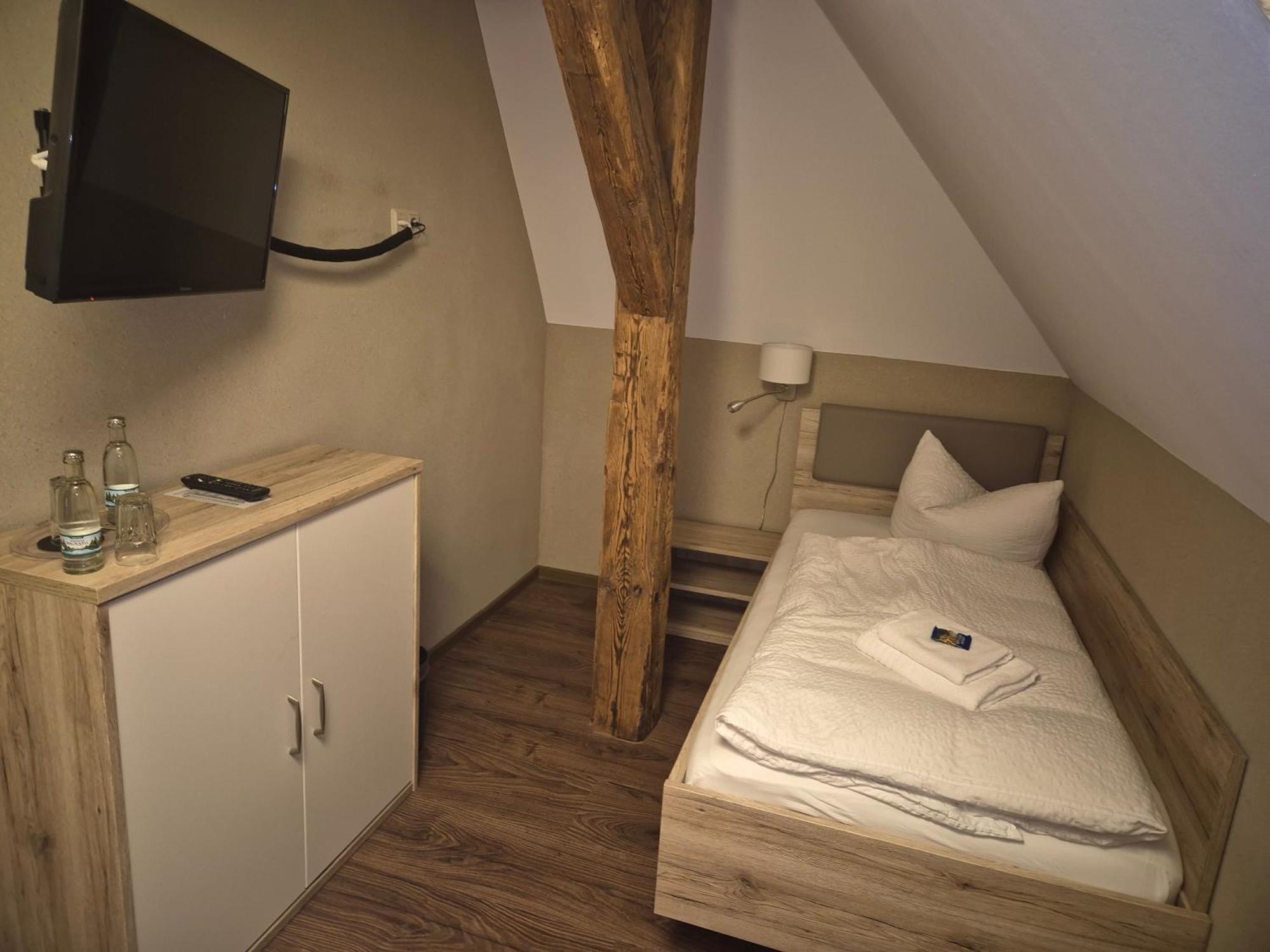 Teutsche Schule Hotel Schleusingen Luaran gambar