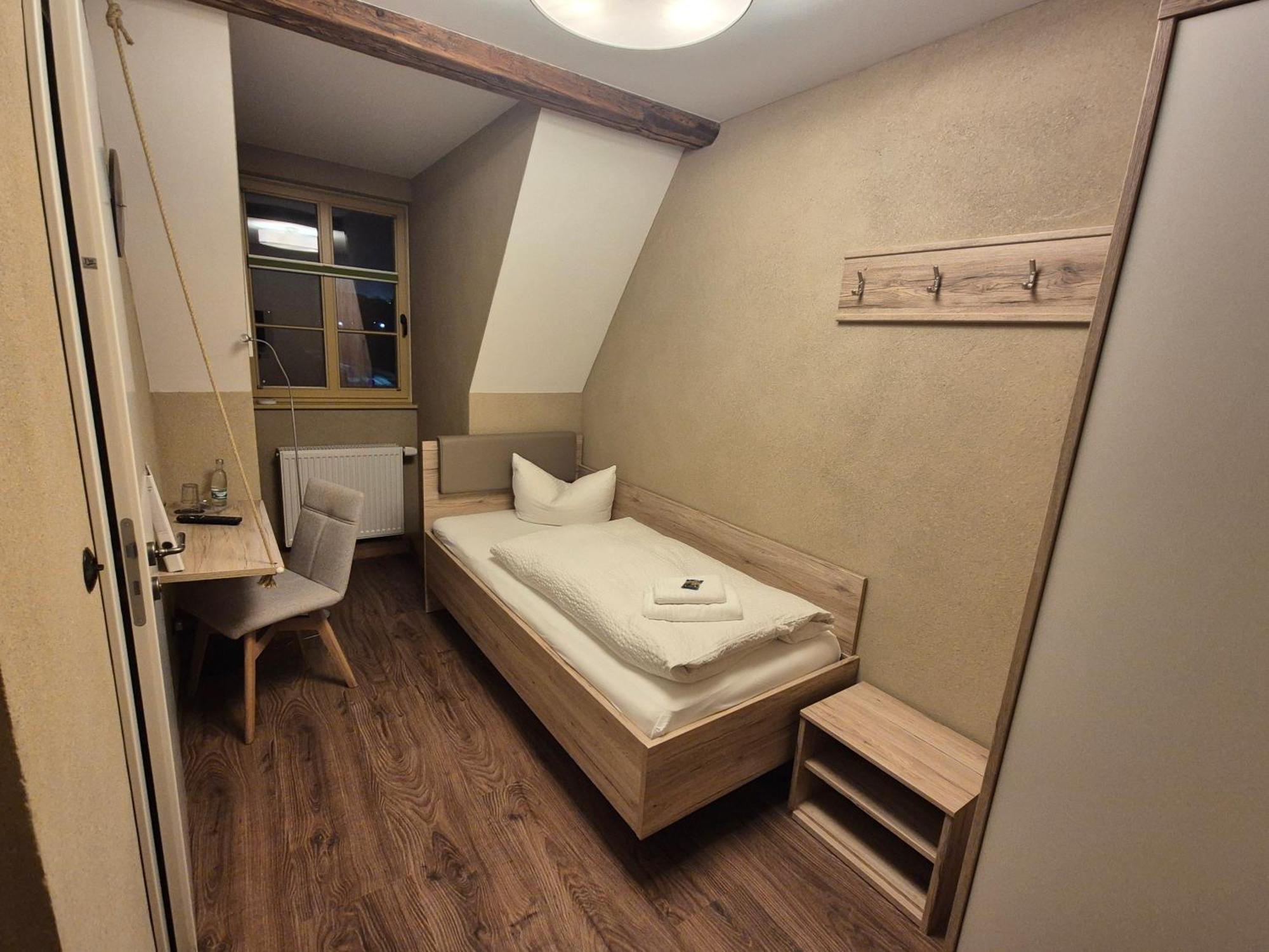 Teutsche Schule Hotel Schleusingen Luaran gambar